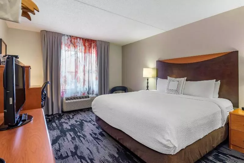اتاق استاندارد با تخت بزرگ, Fairfield By Marriott Inn & Suites Portland Maine Airport