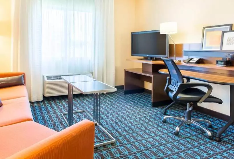 استودیوی استاندارد با تخت دوبل, Fairfield Inn & Suites Sioux Falls