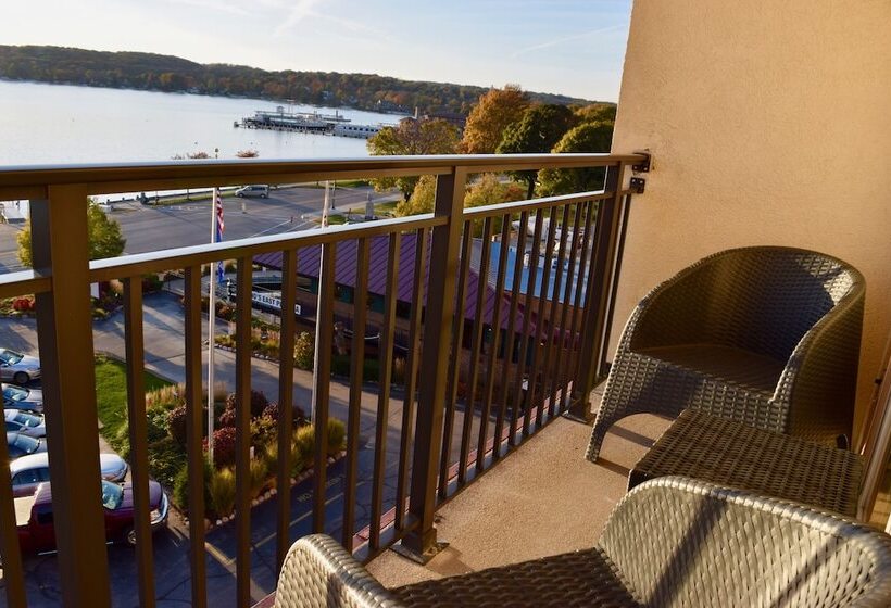 Номер Стандарт Вид на Озеро, Harbor Shores On Lake Geneva