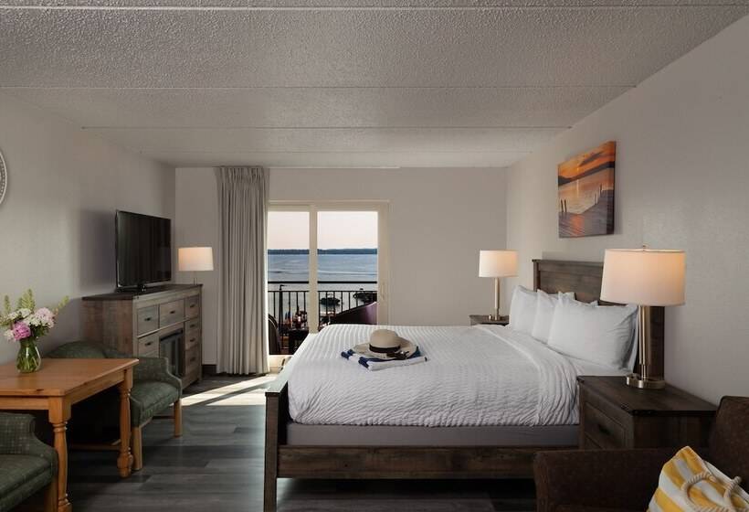 Номер Стандарт Вид на Озеро, Harbor Shores On Lake Geneva