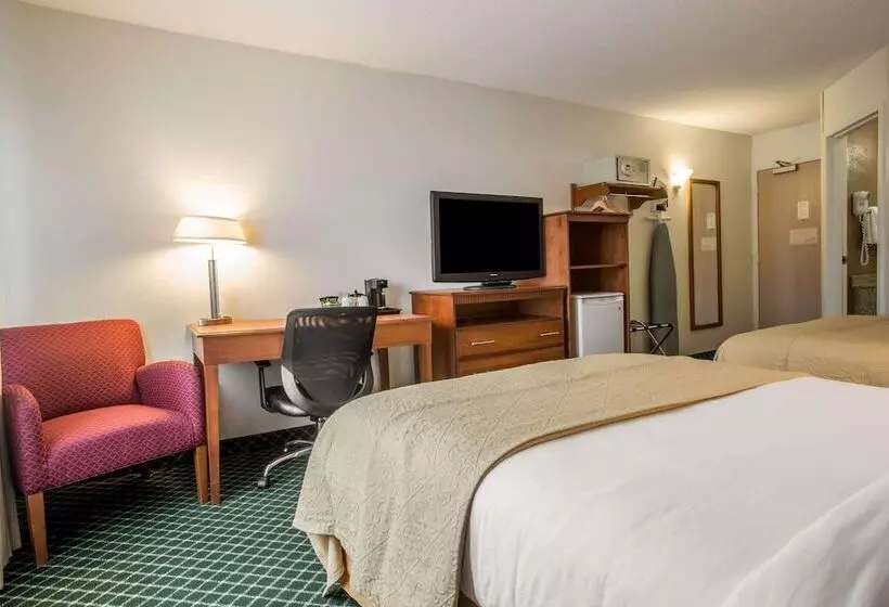 2ダブルベッドのスタンダードルーム, Quality Inn Colchester Burlington