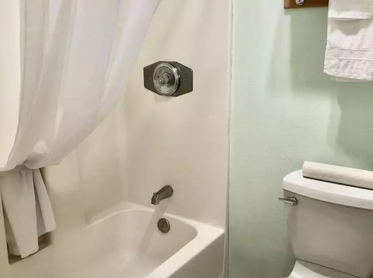 ２ダブルベッドのスタンダードルーム, Travelodge By Wyndham Seattle North Of Downtown