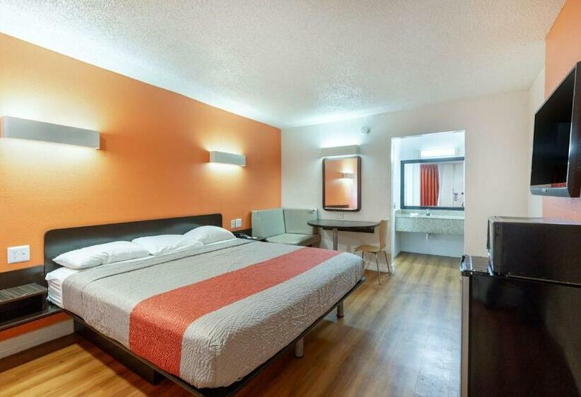 Номер Стандарт Кровать Кинг Адаптированный для Инвалидов, Motel 6 Houston, Tx  East