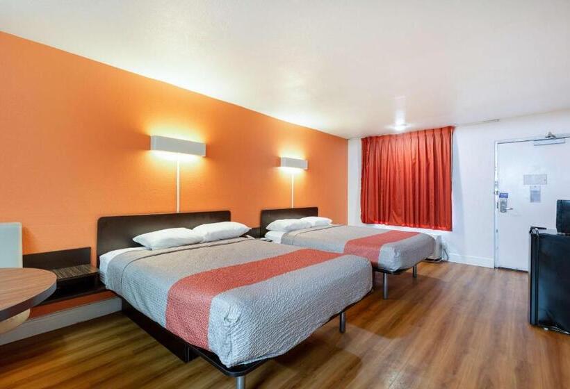 غرفة ديلوكس, Motel 6 Houston, Tx  East