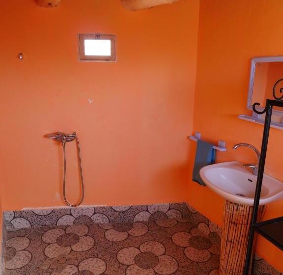 חדר סטנדרט לארבעה, Auberge Hostel Traditionnel