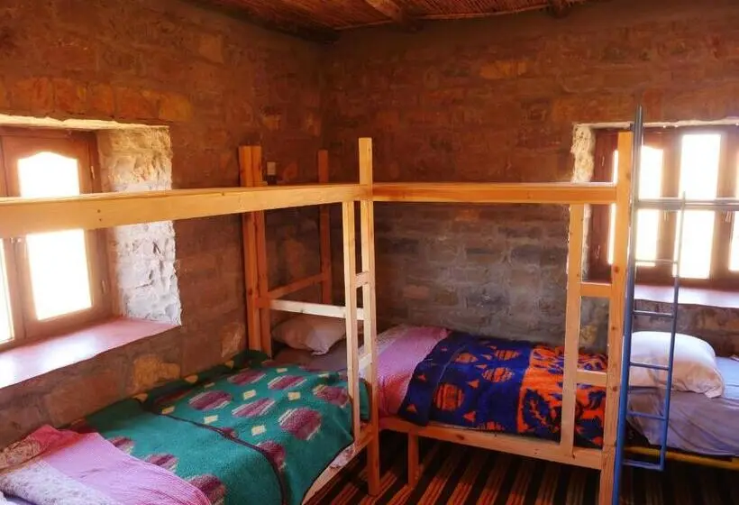 ルームシェアのワンベッド, Auberge Hostel Traditionnel