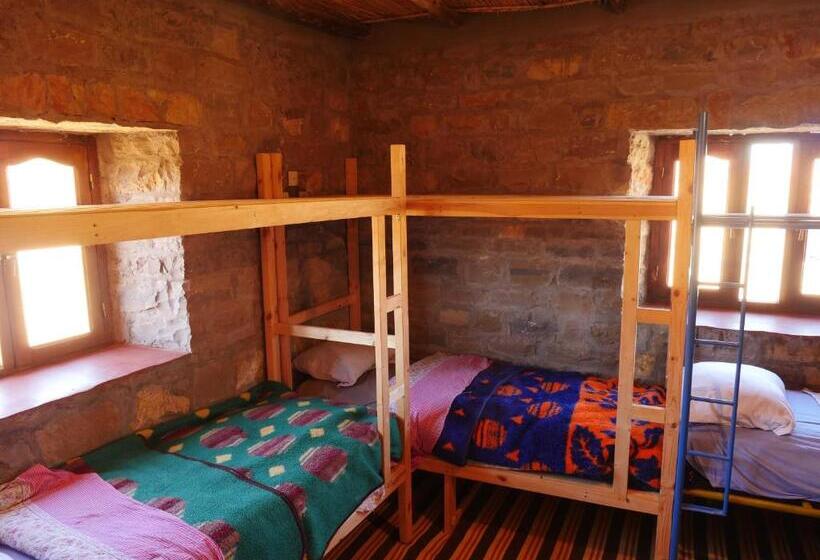 Кровать в Общей Комнате, Auberge Hostel Traditionnel