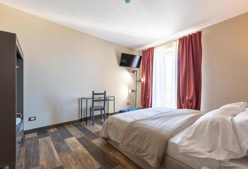 Номер Deluxe Вид на Море с Балконом, Bnb Sant Alfonso