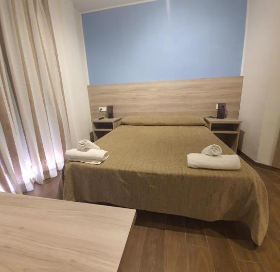 デラックスルーム, Pensió Costa Brava