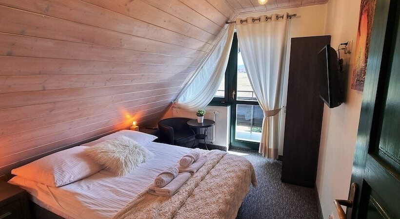 اتاق استاندارد سه نفره, Gościniec Na Brzyzku