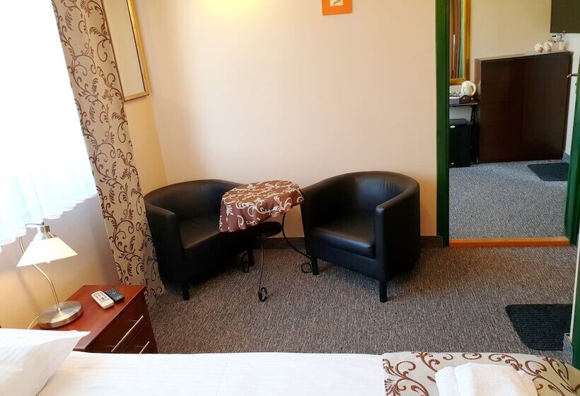اتاق استاندارد سه نفره, Gościniec Na Brzyzku