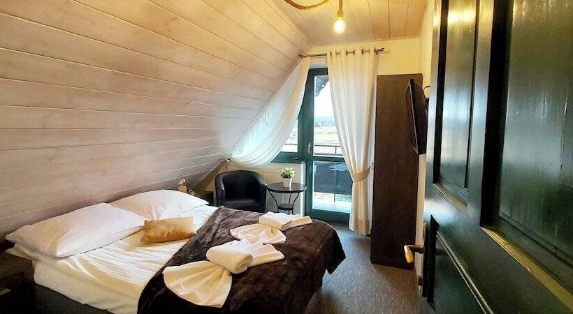 اتاق استاندارد سه نفره, Gościniec Na Brzyzku