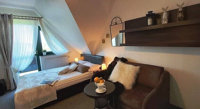 اتاق استاندارد سه نفره, Gościniec Na Brzyzku