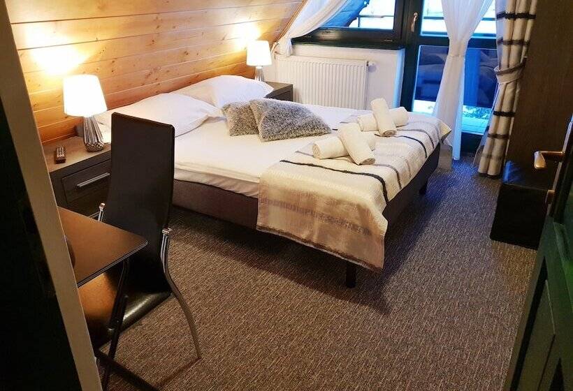 اتاق استاندارد سه نفره, Gościniec Na Brzyzku