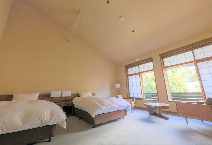 غرفة سوبيريور, Fujiya Ryokan