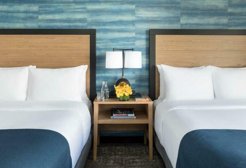 デラックスルーム, Caza Fishermans Wharf