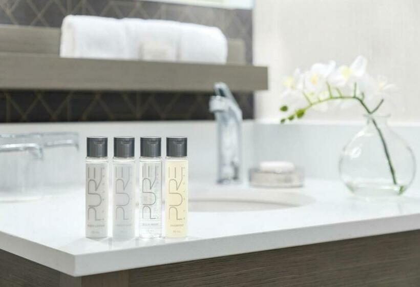 スタンダードシティビュールーム, Caza Fishermans Wharf