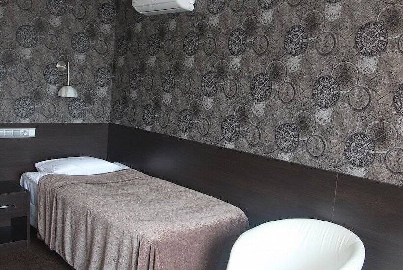 חדר סטנדרט יחיד מותאם לאדם עם מוגבלויות, Gorodskoy