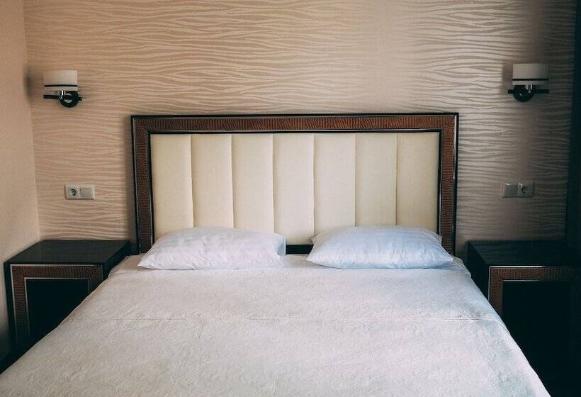 غرفة قياسية, Montana