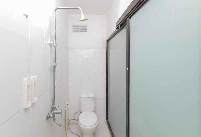 标准间, Reddoorz Syariah @ Klojen Malang