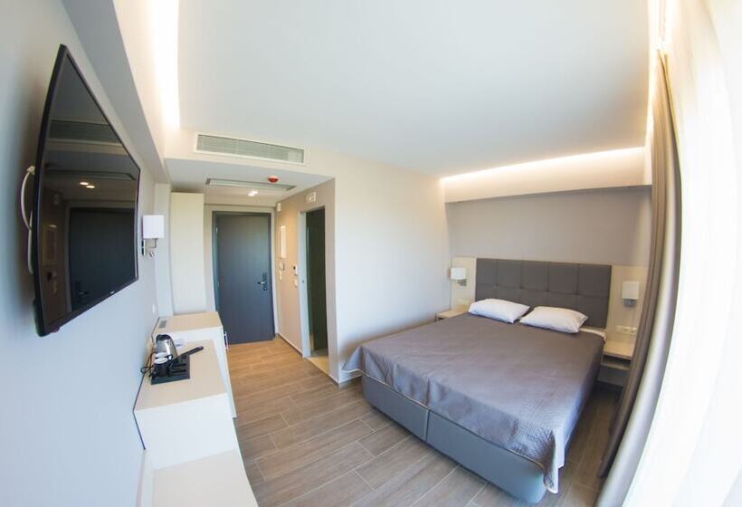 חדר דלוקס, Peloton Inn