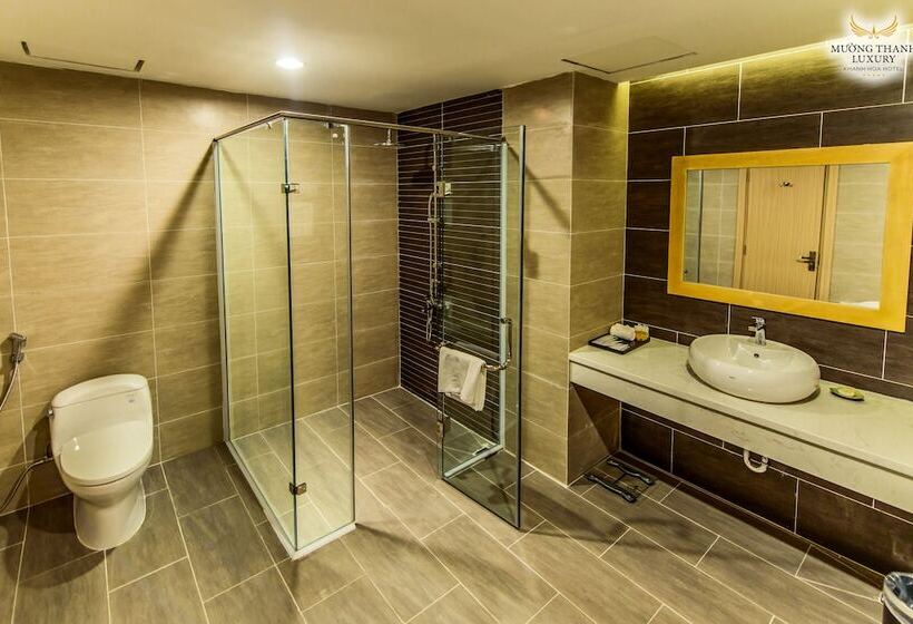 سوییت اجرایی, Muong Thanh Luxury Khanh Hoa