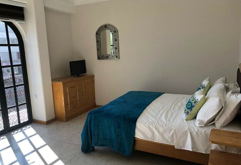 اتاق استاندارد با 2 تخت دوبل, Suites Sevilla