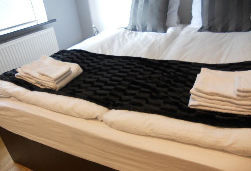 اتاق استاندارد, Rek Inn