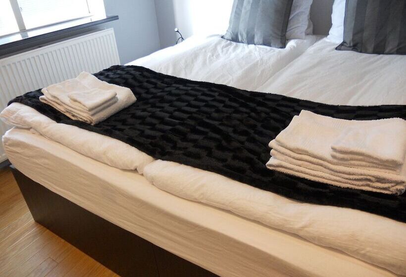 اتاق استاندارد, Rek Inn