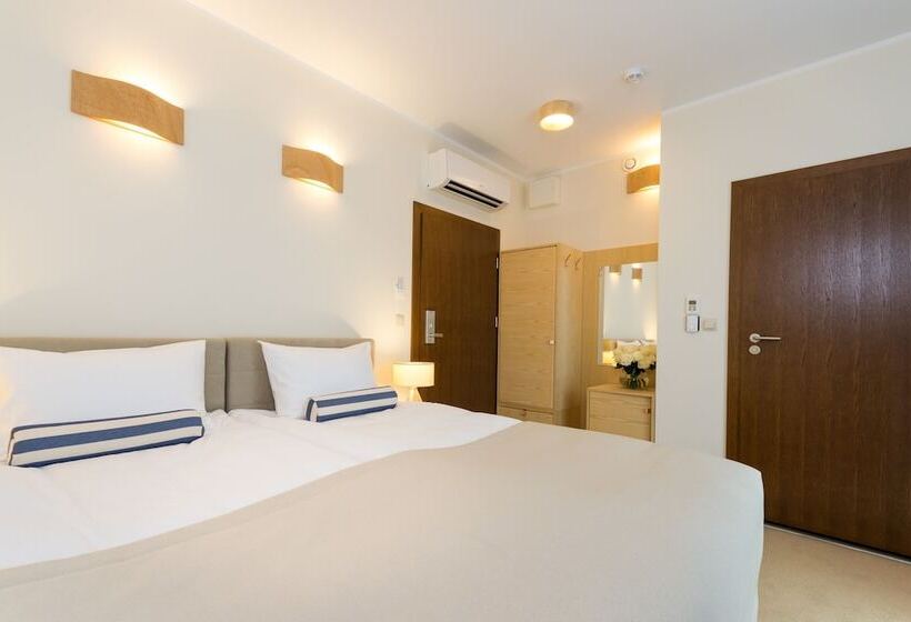 חדר אקונומי, Szlak Bursztynowy