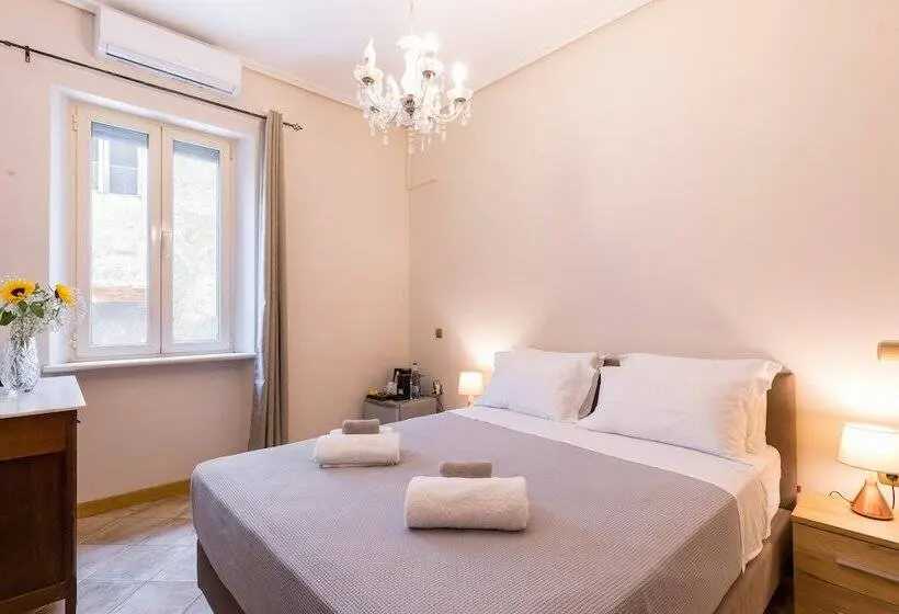 Huoneisto 2 Makuuhuonetta, Moraitis Mansion