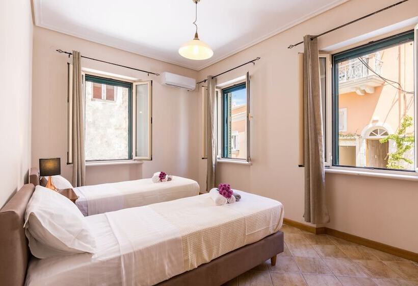 Апартаменты 2 Спальни, Moraitis Mansion