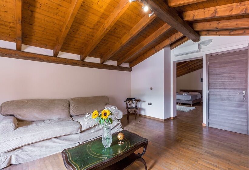 Апартаменты 1 Спальня, Moraitis Mansion