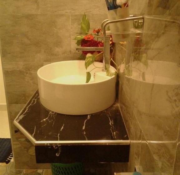 Deluxe Family Room, New Planet Guest