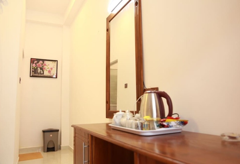 Family Room, New Planet Guest