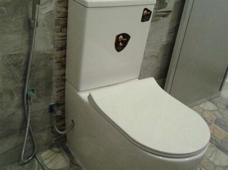 Family Room, New Planet Guest