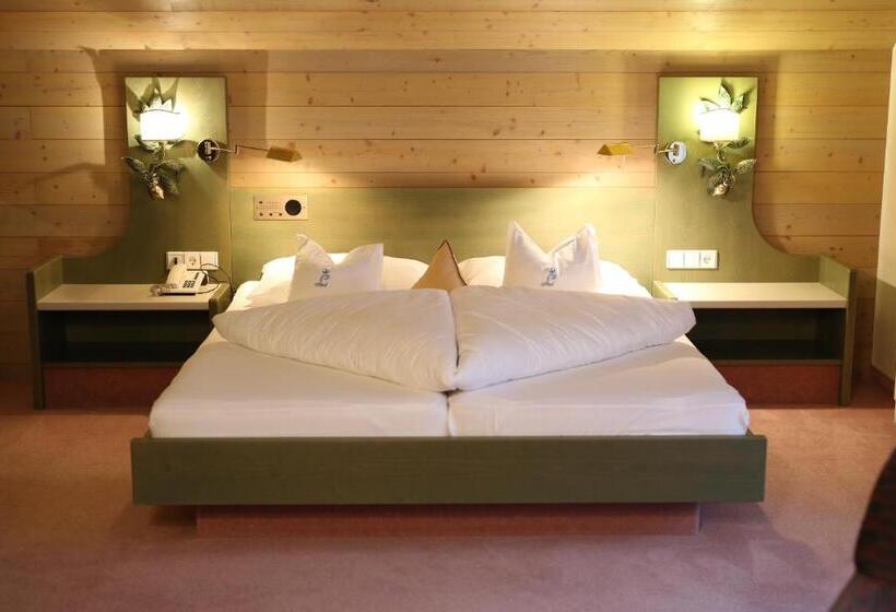 Номер Стандарт, Lamark