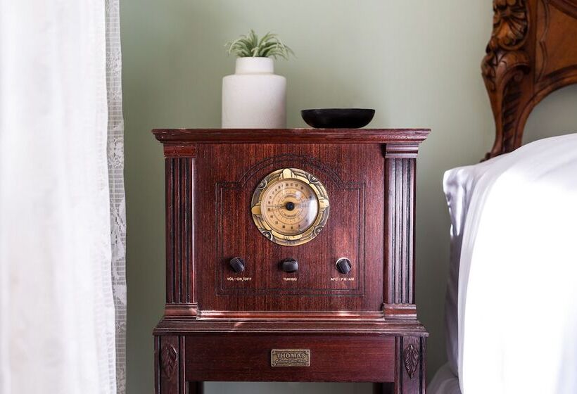 חדר סופריור, Garden Street Inn Downtown San Luis Obispo, A Kirkwood Collection