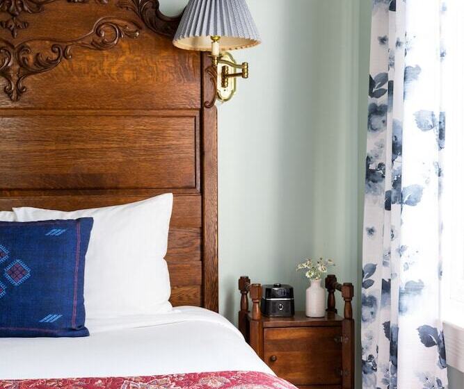 חדר סופריור, Garden Street Inn Downtown San Luis Obispo, A Kirkwood Collection