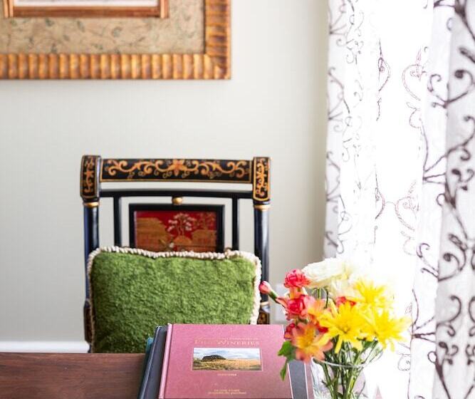 חדר סופריור, Garden Street Inn Downtown San Luis Obispo, A Kirkwood Collection