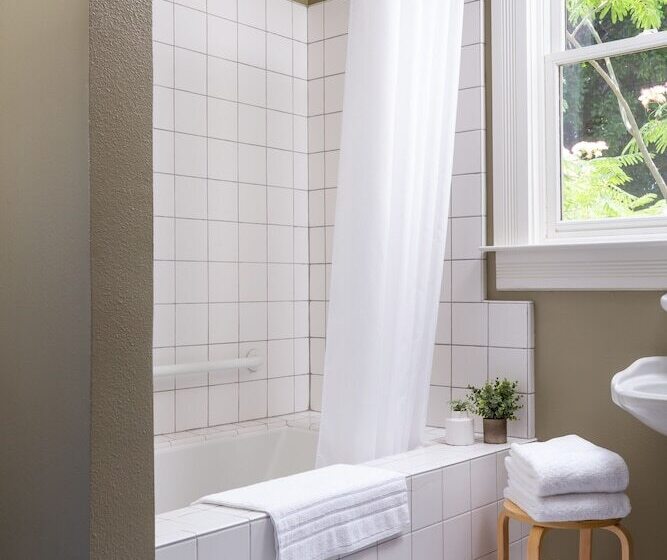 חדר סופריור, Garden Street Inn Downtown San Luis Obispo, A Kirkwood Collection