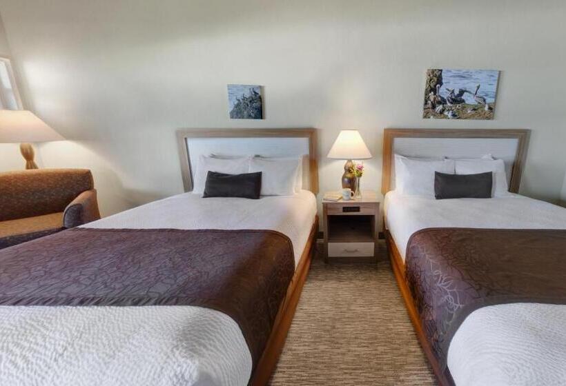 带海景标准四人间, Fireside Motel