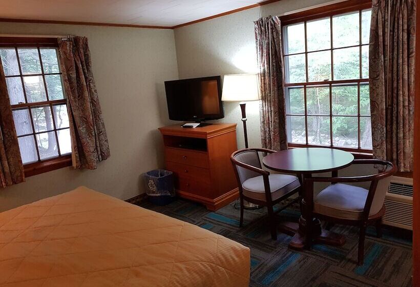 غرفة أساسية, Franconia Notch Motel