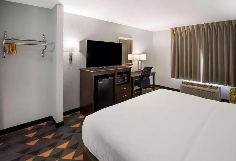 اتاق استاندارد با تخت بزرگ, Clarion Pointe Indianapolis Northeast