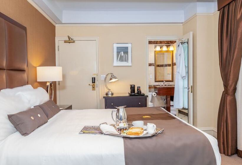 豪华房间, Fitzpatrick Manhattan