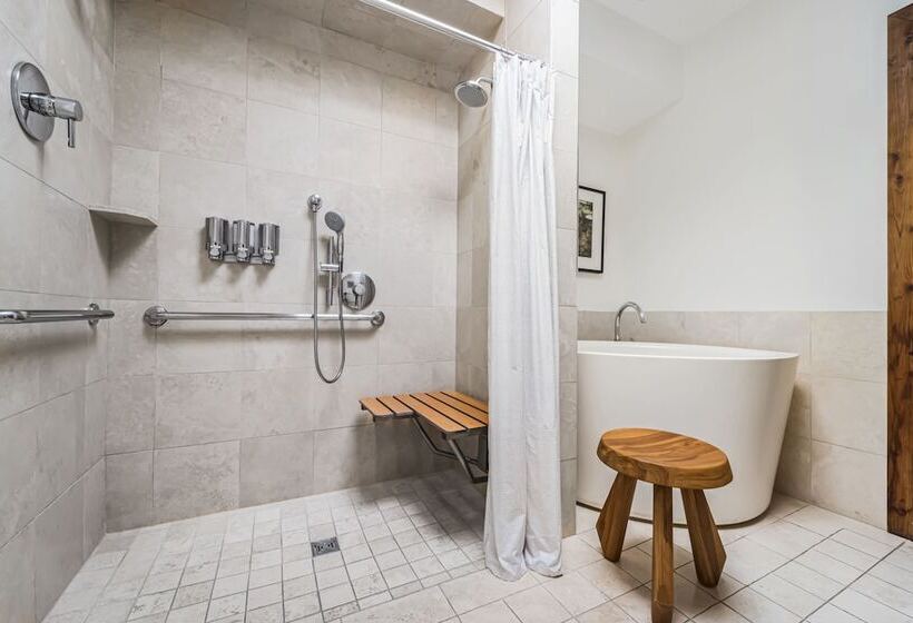 스위트, Gaige House