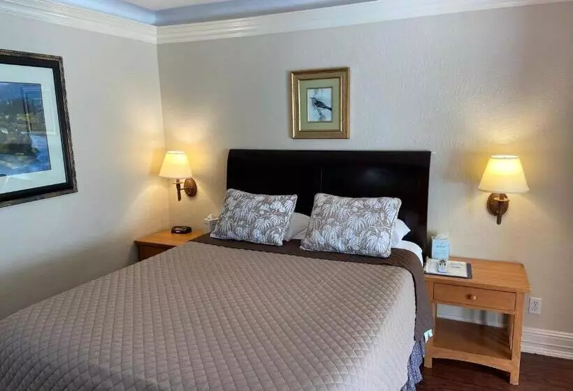 سوییت اجرایی, Los Gatos Garden Inn