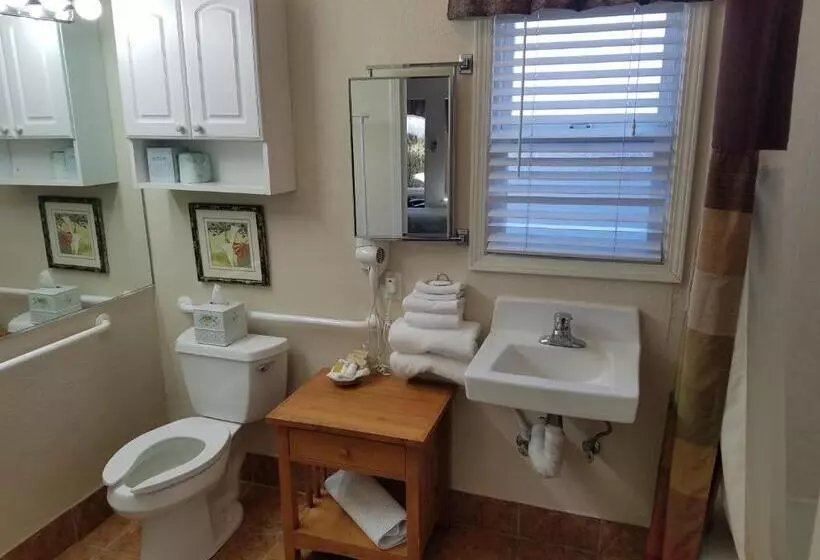 اتاق استاندارد, Los Gatos Garden Inn