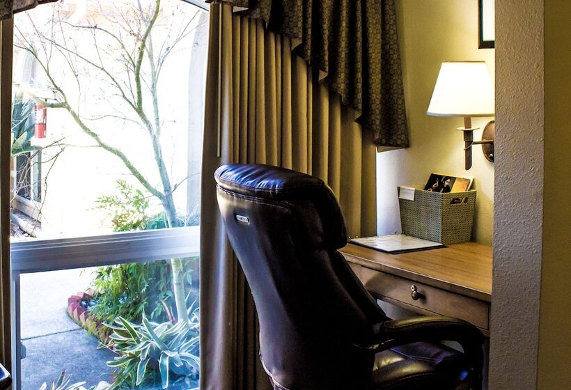 エクゼクティブスイート, Los Gatos Garden Inn