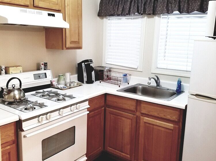 エクゼクティブスイート, Los Gatos Garden Inn